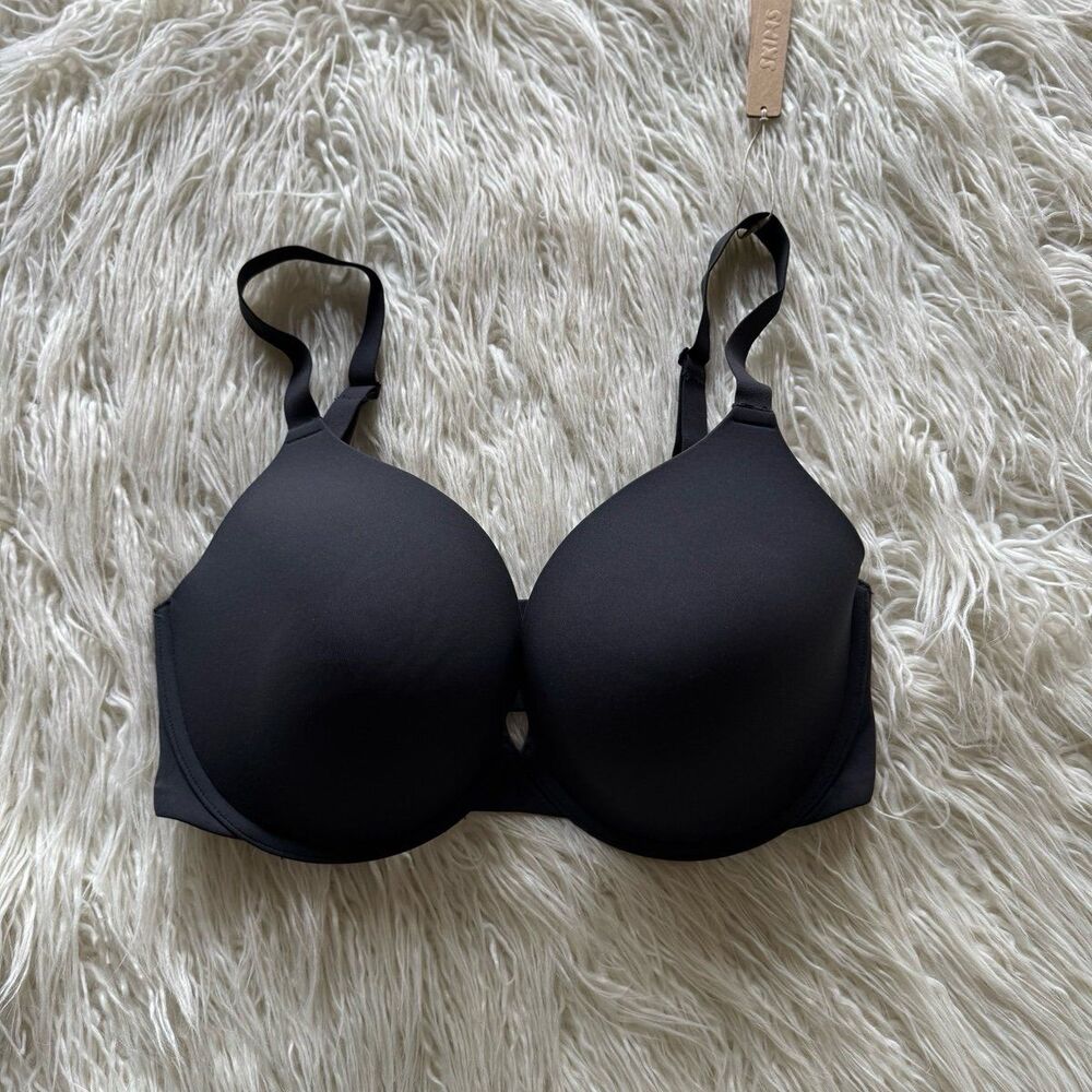 Skims Fits Everybody Push up Bra Onyx Size 36DDDD